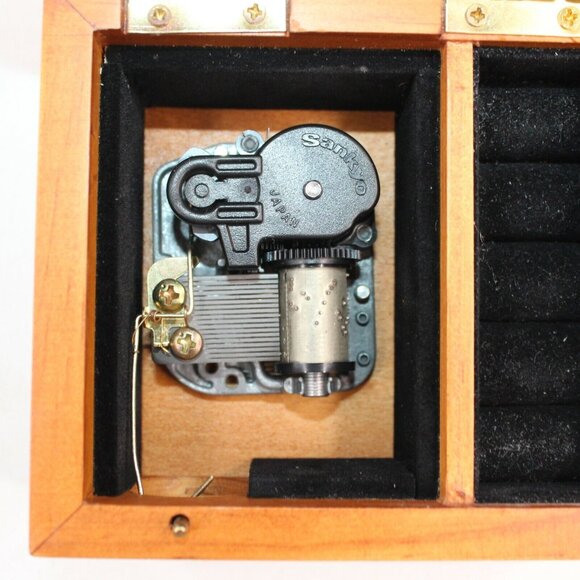 Wooden Hinged Music Box Song Memory Picture Frame Ring Holder 4.25" Square - Picture 6 of 10